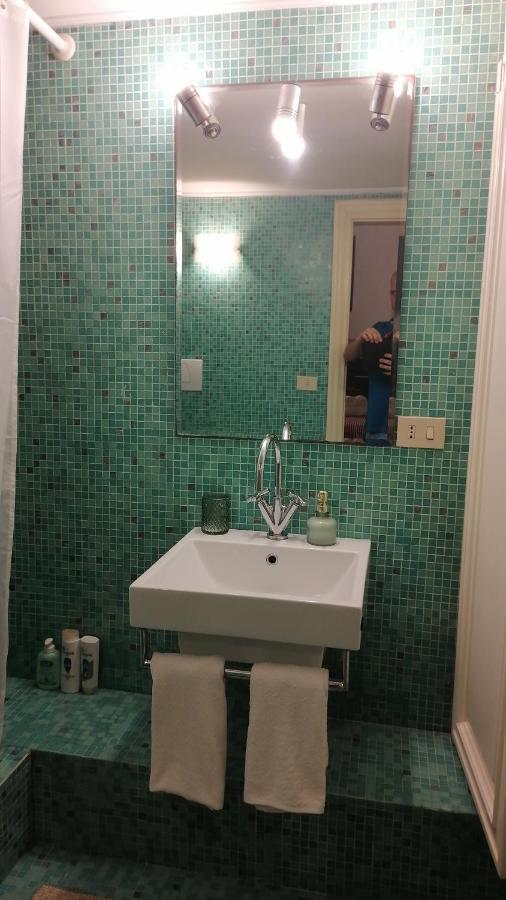 Apartmen In Vicolo Scanderbeg Rome Exterior photo